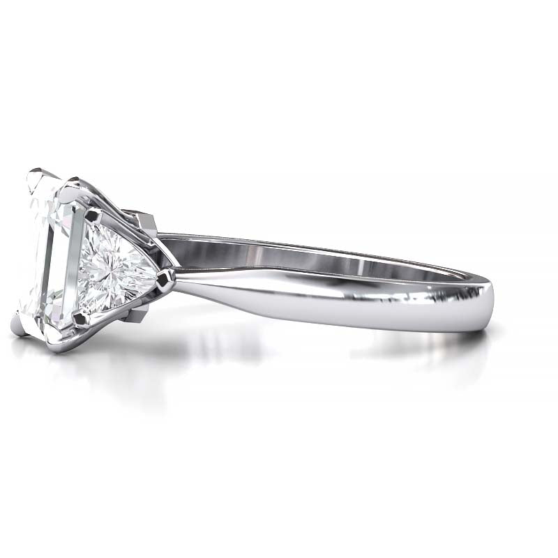 Exquisite 8x6mm Emerald-Cut Moissanite Three-Stone Ring with Tapered Band and Trapezoid Side Stones