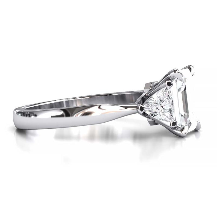 Exquisite 8x6mm Emerald-Cut Moissanite Three-Stone Ring with Tapered Band and Trapezoid Side Stones