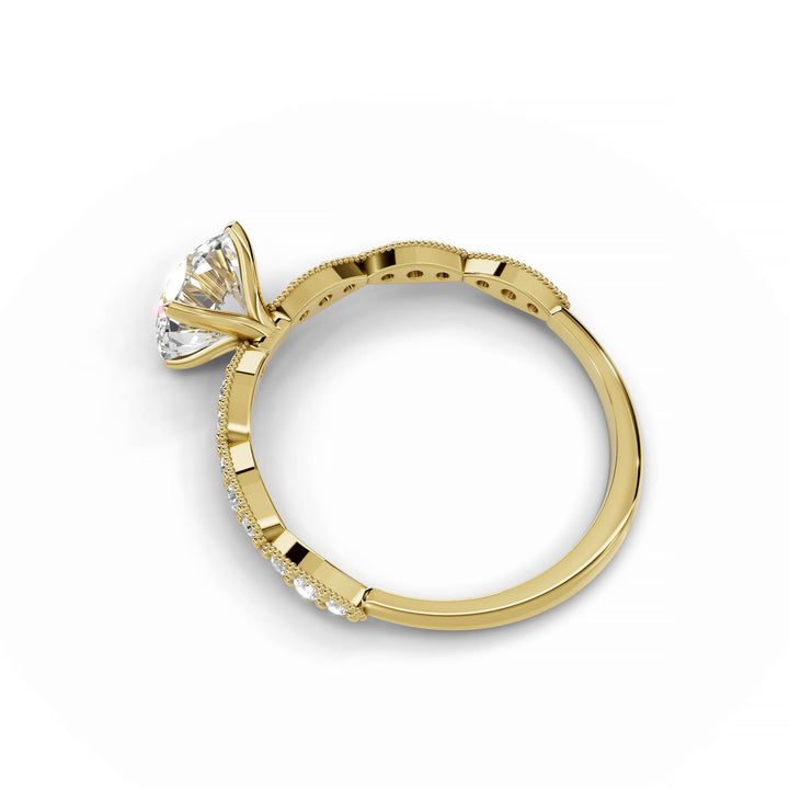 Round diamond scalloped band ring yellow gold