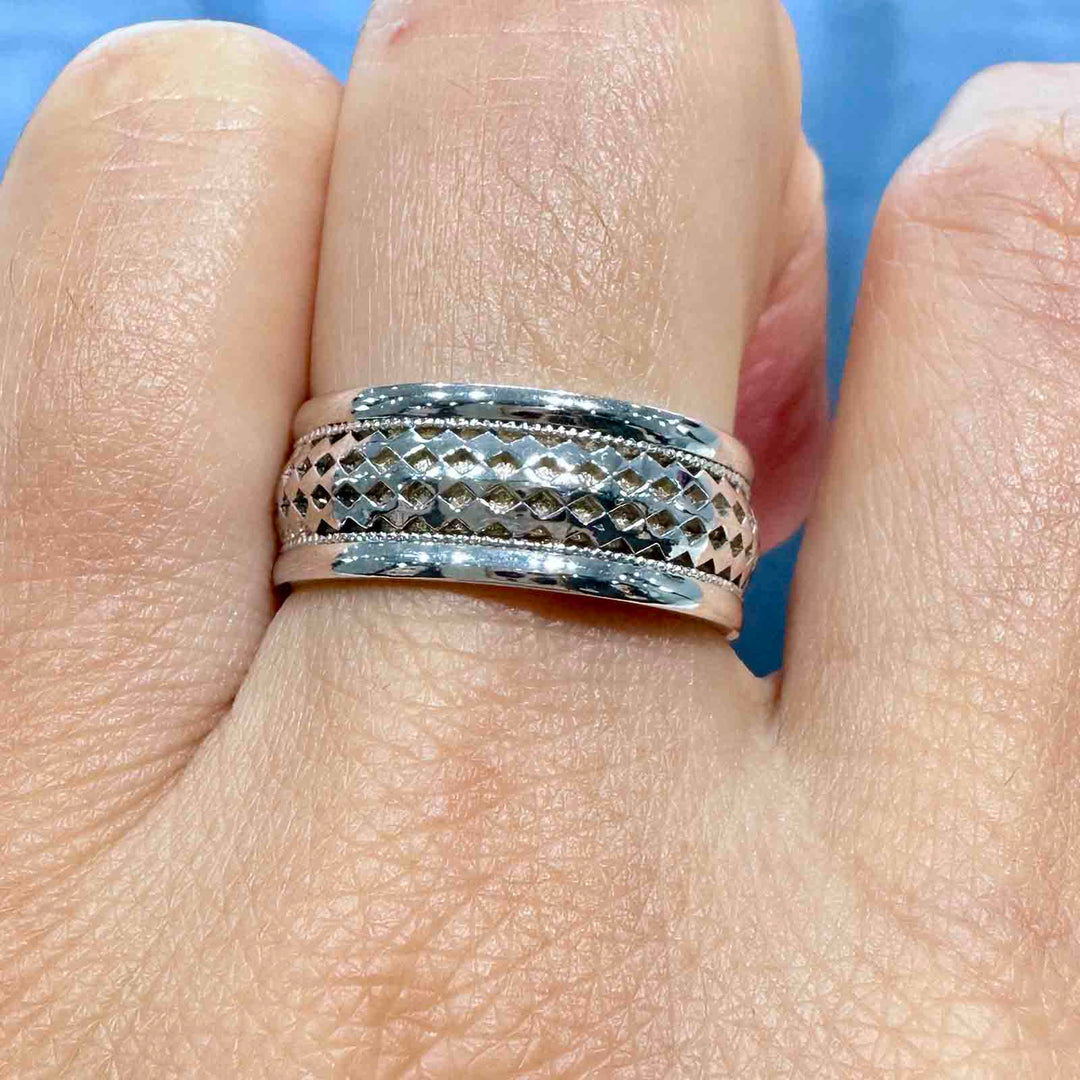 10K gold men's ring with textured center and polished borders, custom-made, 7.6 mm width.