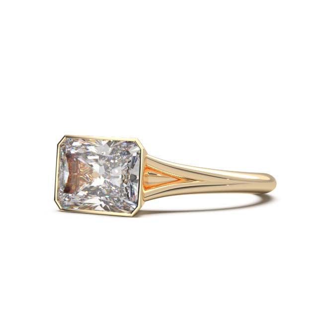 Sophisticated 1.90 Carat Radiant Cut Lab-Grown Diamond Bezel Engagement Ring with Elegant Split Shank Design