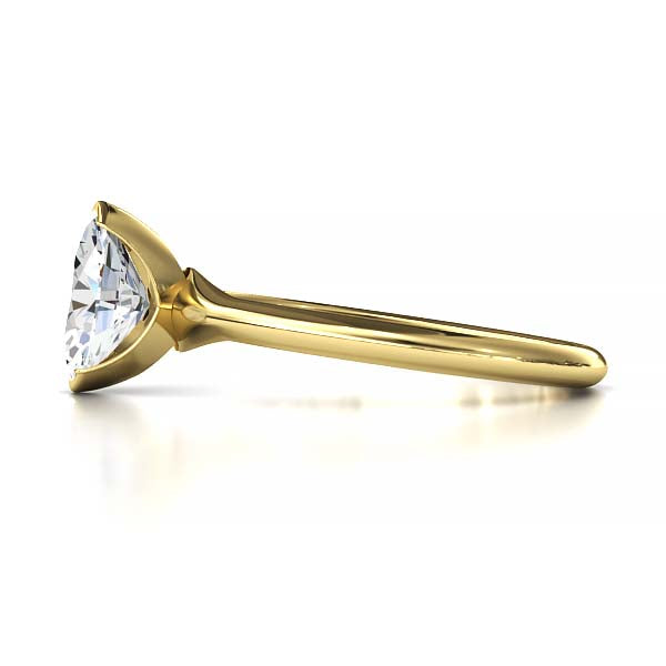 Exquisite Modern Elegance 1.25 CT Oval Lab-Grown Diamond Half Bezel Engagement Ring in Lustrous Gold