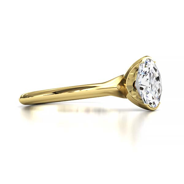 Exquisite Modern Elegance 1.25 CT Oval Lab-Grown Diamond Half Bezel Engagement Ring in Lustrous Gold