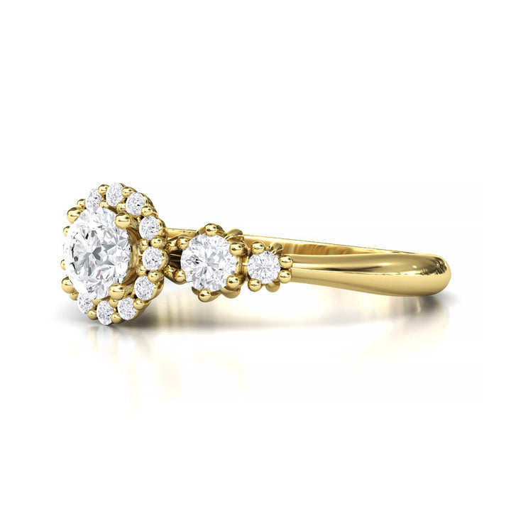 Exquisite Five Stone Lab-Grown Diamond Engagement Ring with a Dazzling 0.4 Carat Centerpiece