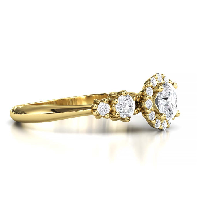 Exquisite Five Stone Lab-Grown Diamond Engagement Ring with a Dazzling 0.4 Carat Centerpiece