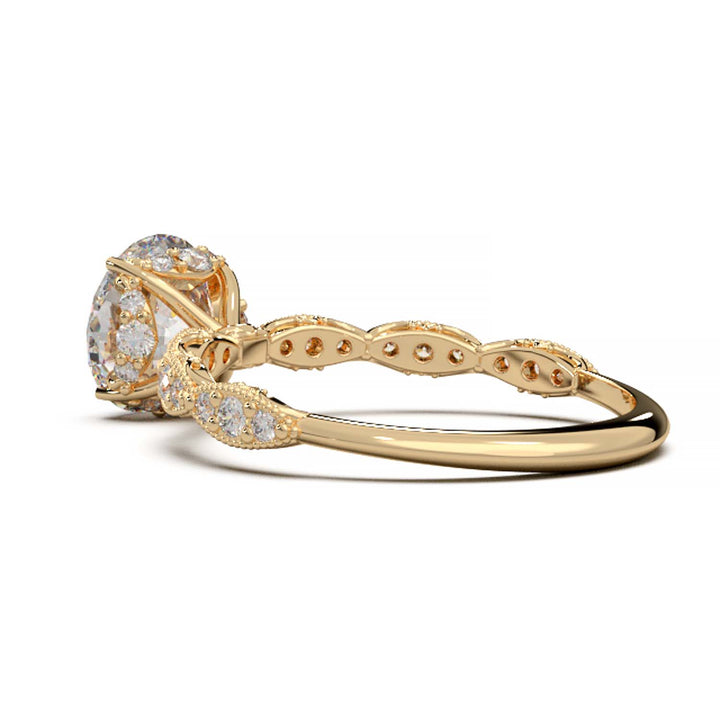 Elegant Round Lab-Grown Diamond Engagement Ring in Scalloped Band
