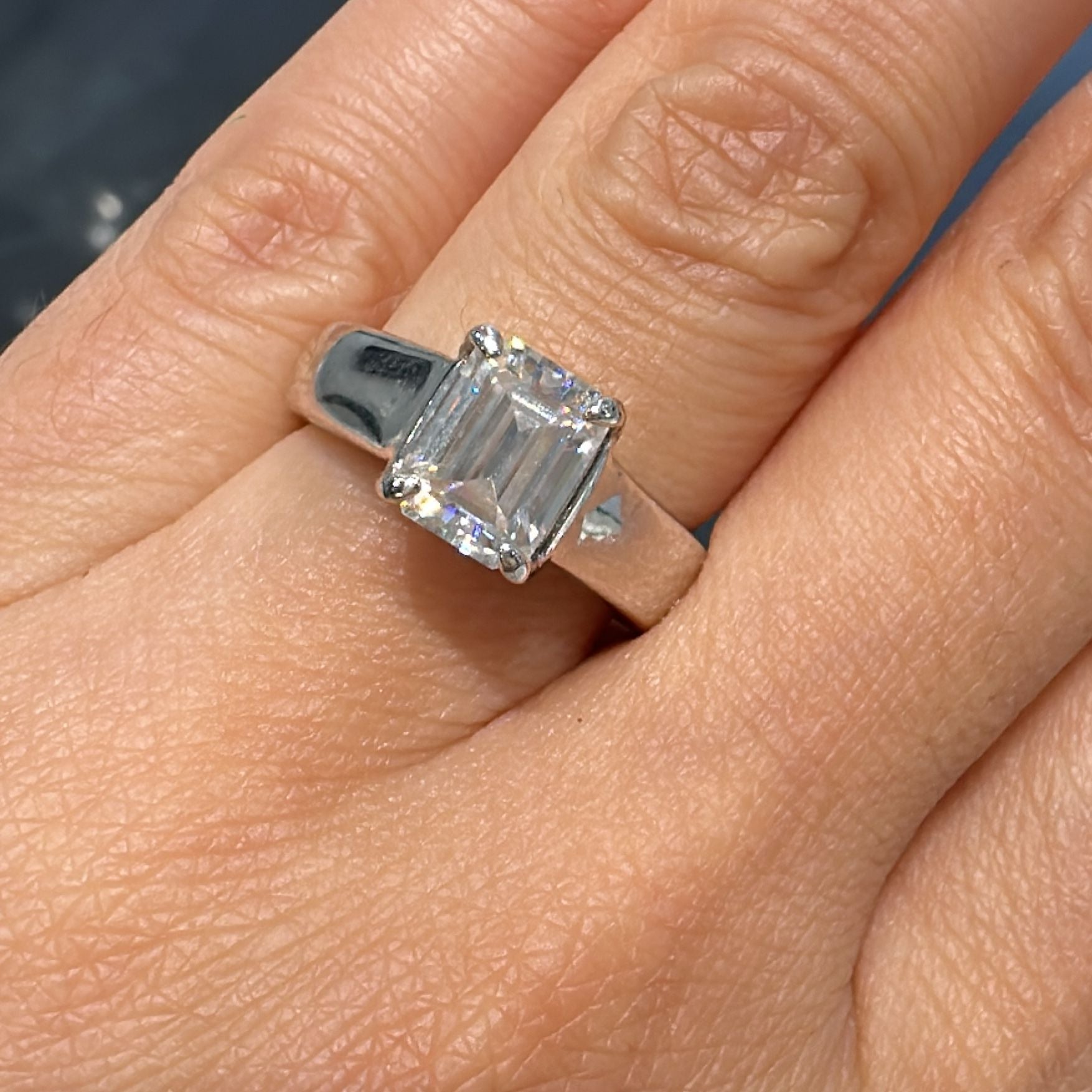 1.75 CT Emerald Cut Moissanite Solitaire Engagement Ring in Platinum