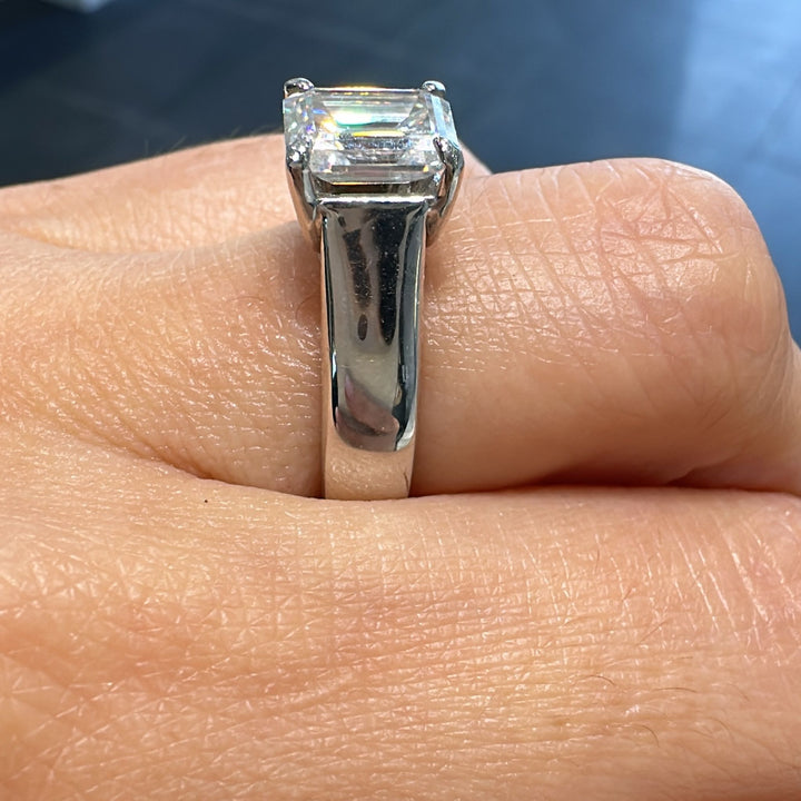 1.75 CT Emerald Cut Moissanite Solitaire Engagement Ring in Platinum
