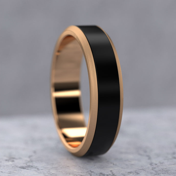 band with black enamel inlay and brushed beveled edges