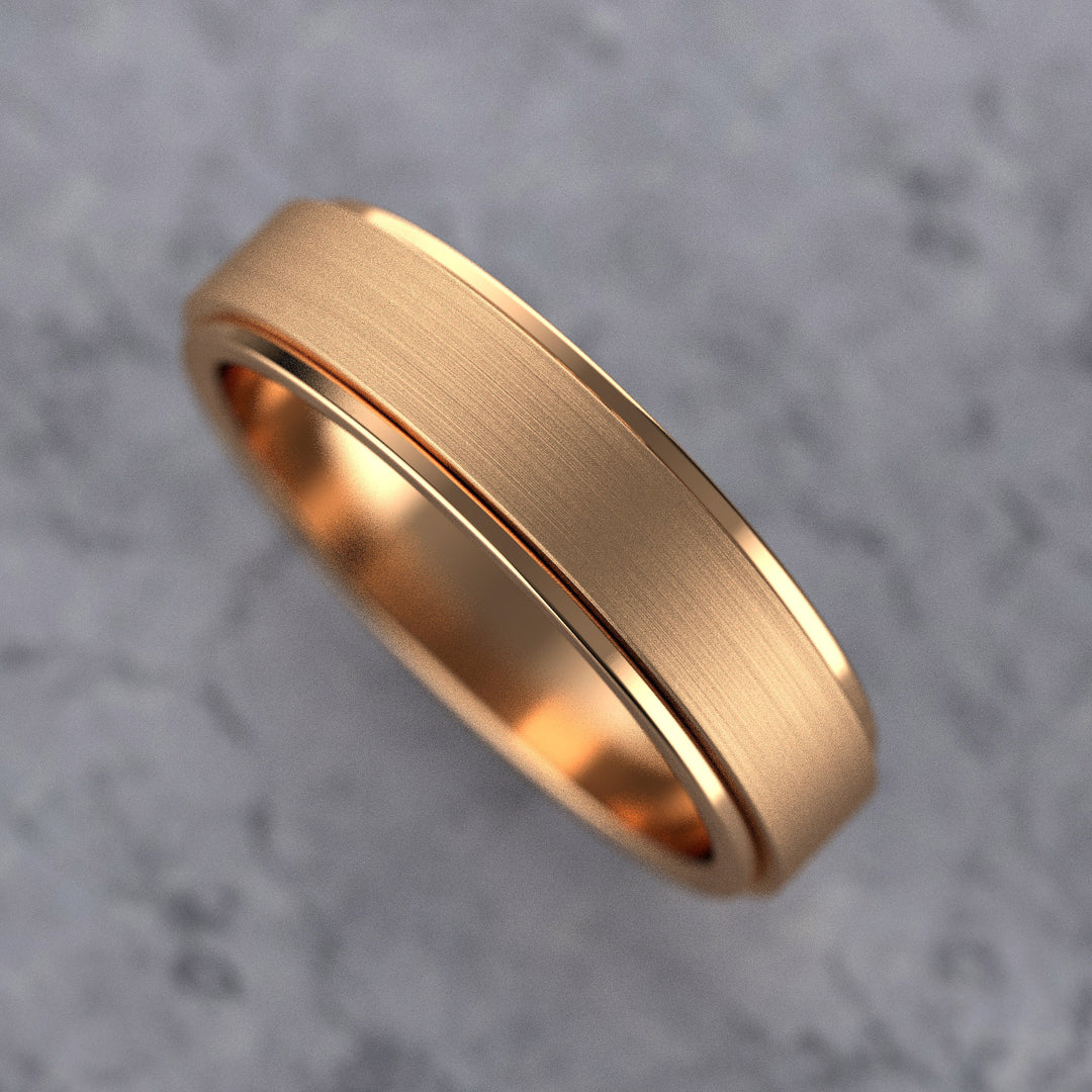 men’s brushed center band with polished step edges in 5.9 mm width