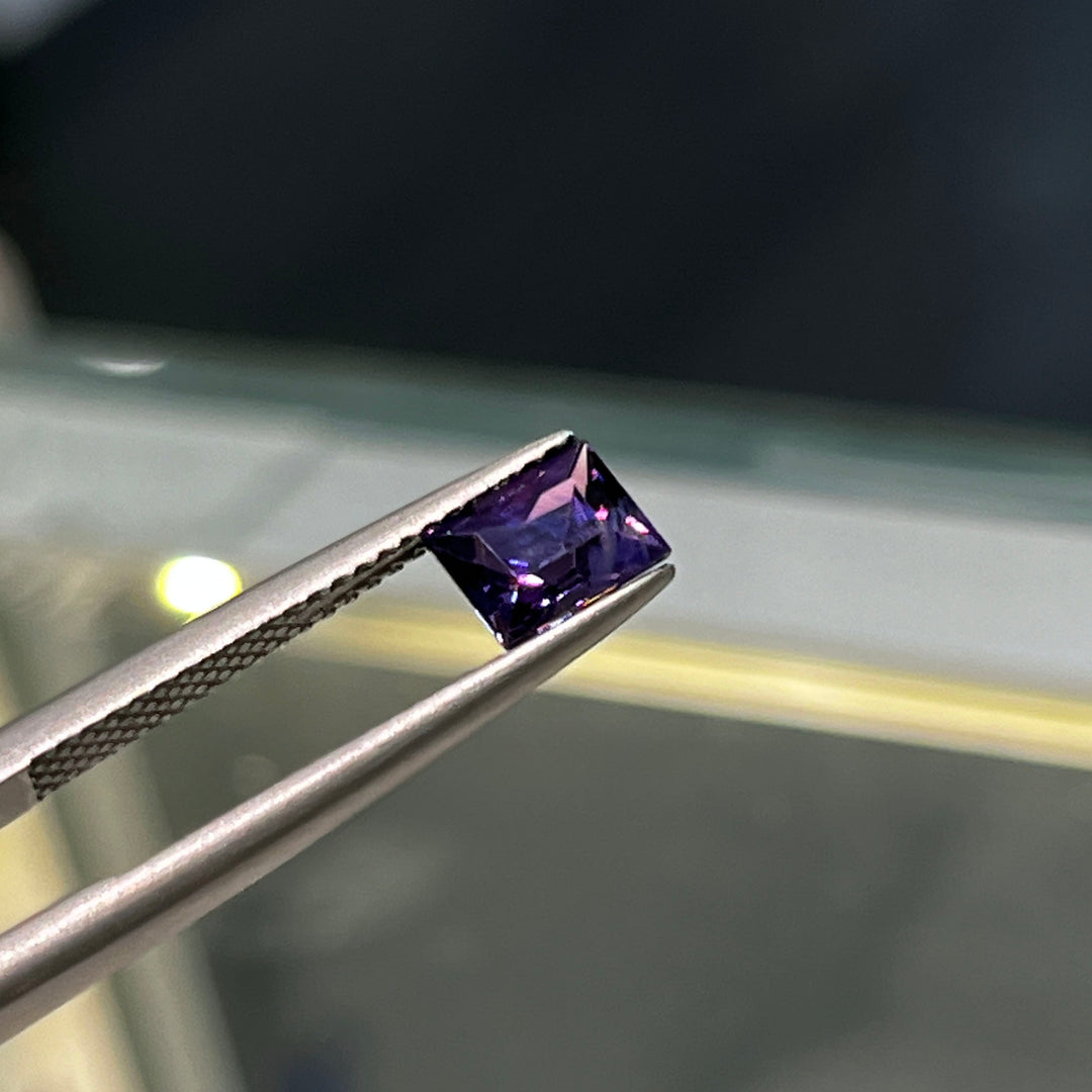 Certified 1.18ct unheated rectangular purple sapphire loose gem