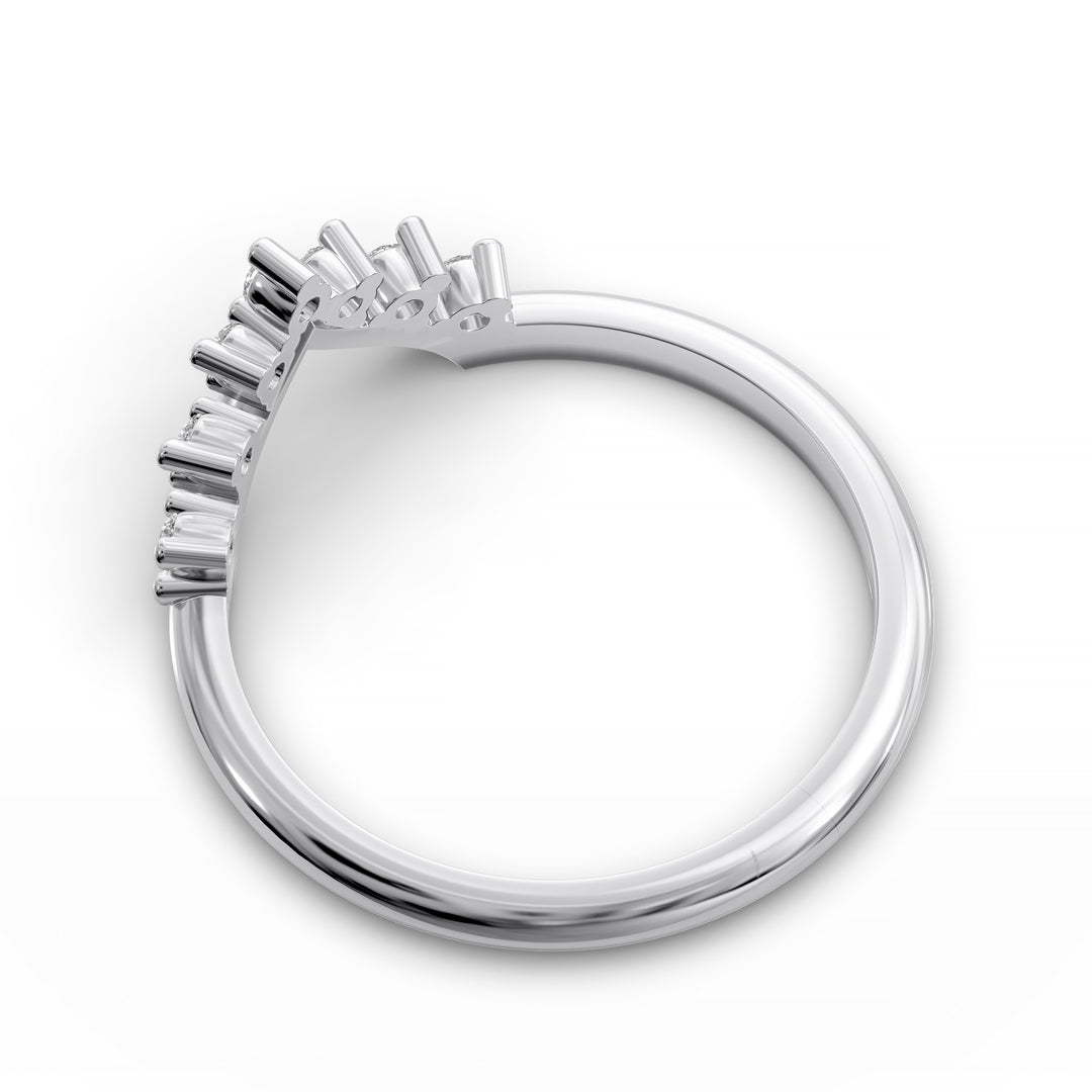 v shaped chevron diamond band with round brilliant stones