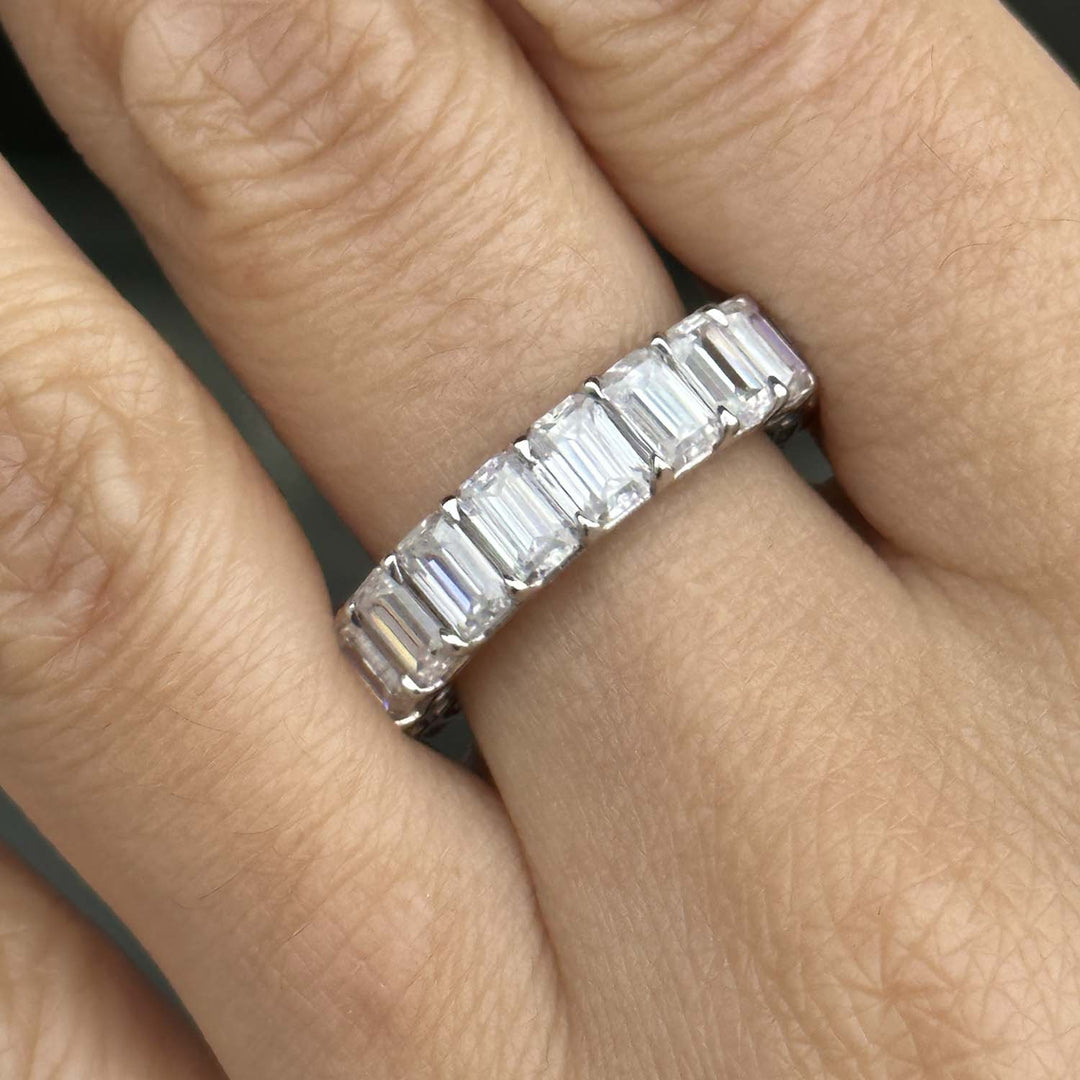 Luxury 14K Gold Eternity Band with Premium Emerald-Cut Moissanites - Item xgua2621-01