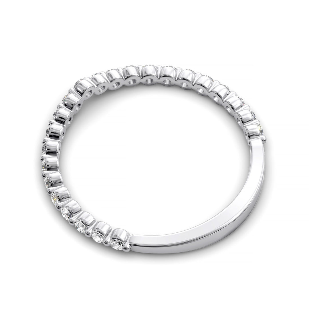 V-shaped gold diamond band with shared prong round stones in a wishbone contour